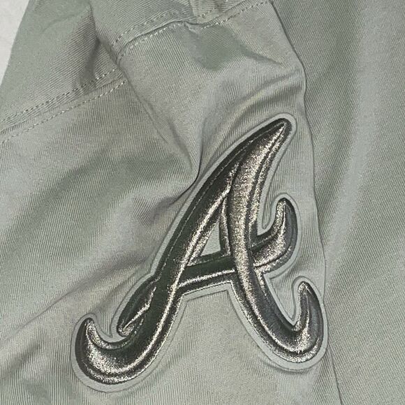 Pro Standard Atlanta Braves Green Short Sleeved Hoodie Size S - Picture 4 of 14